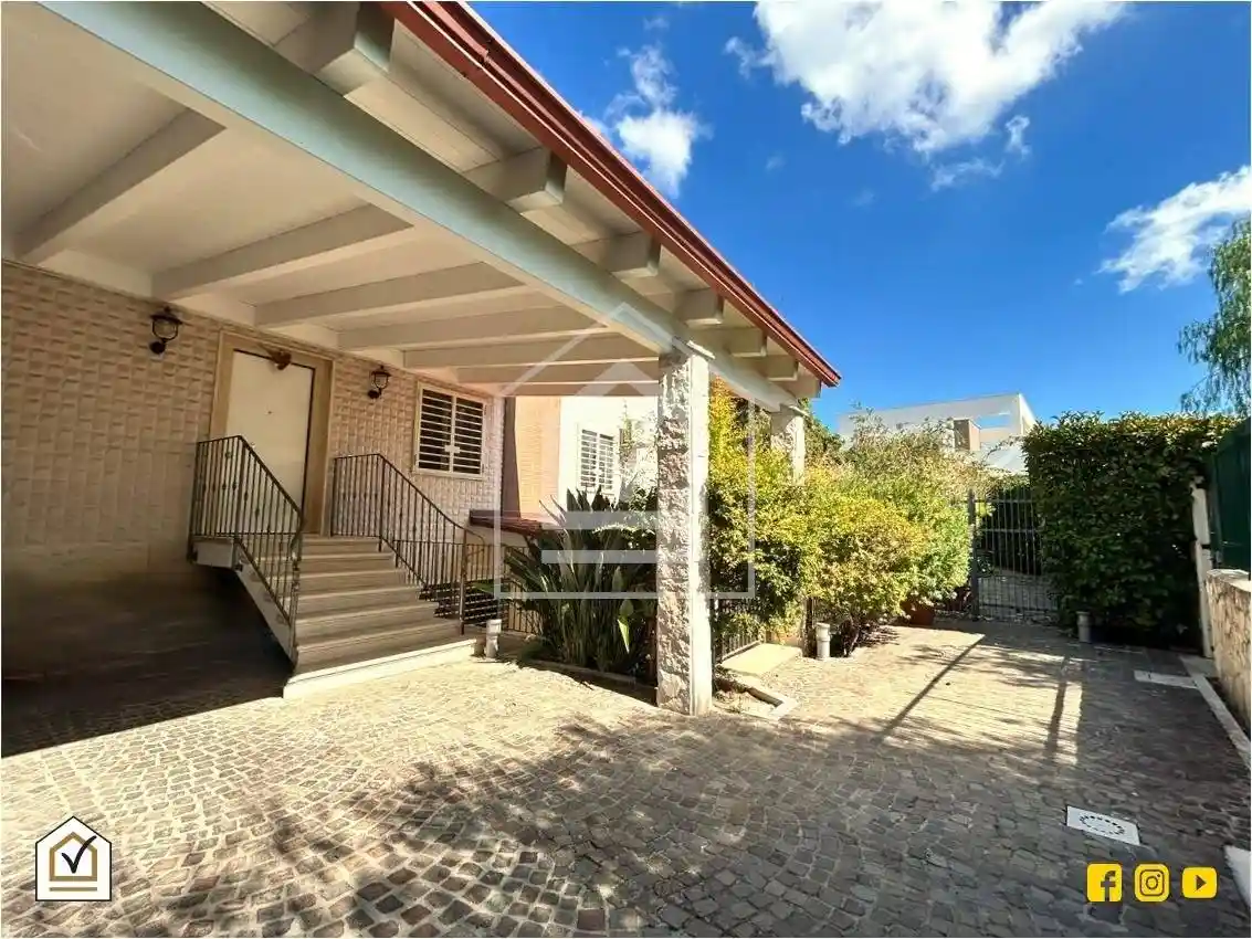 Villa in vendita a Bari