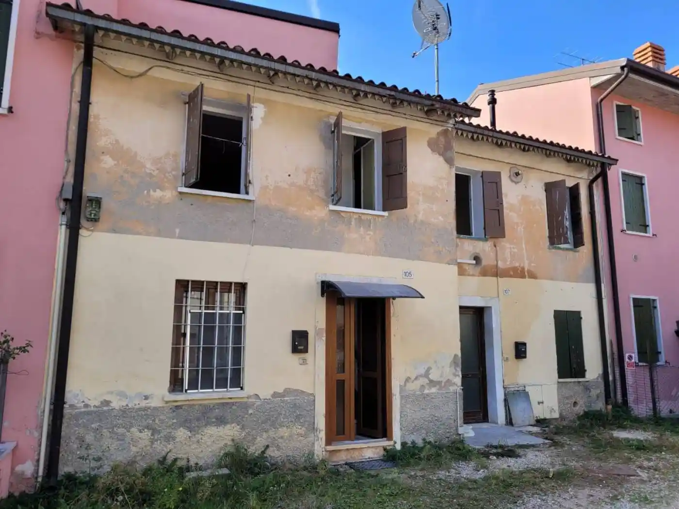Casa indipendente in vendita a Verona
