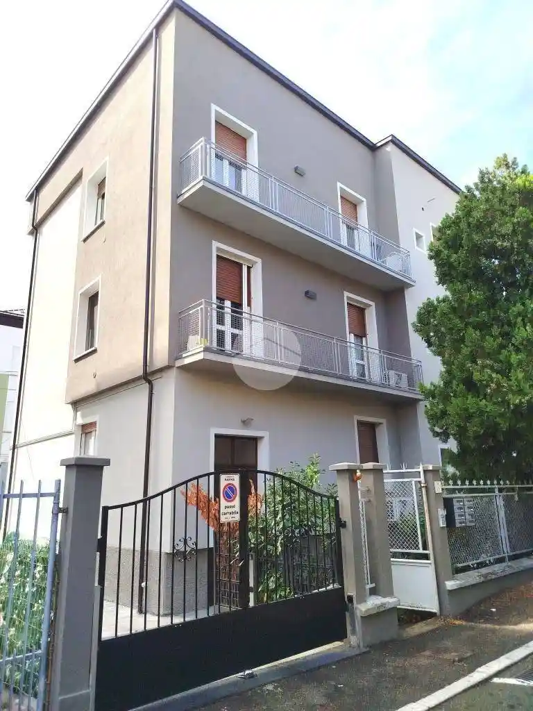Appartamento in vendita a Parma
