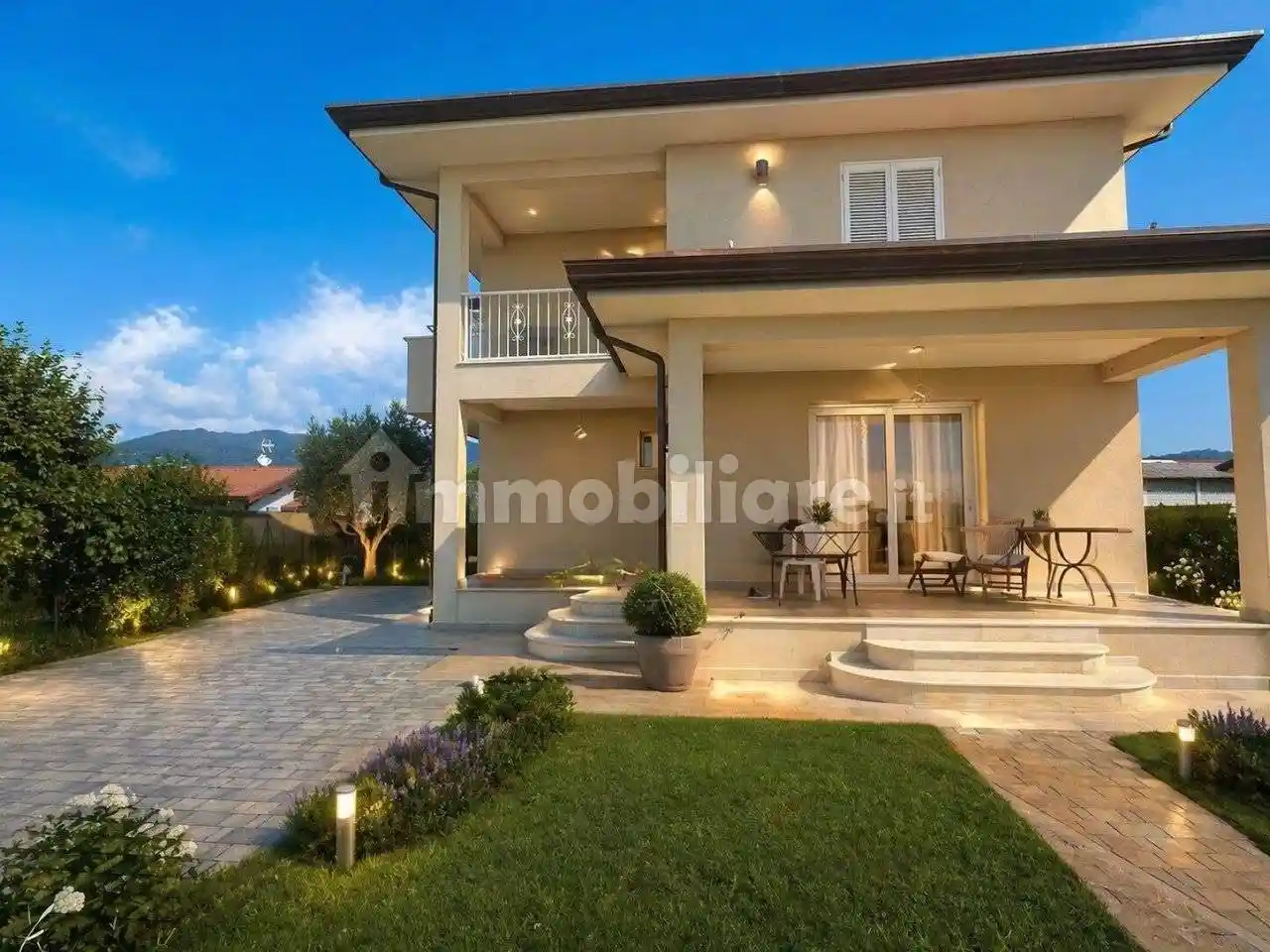 Villa in vendita a Camaiore