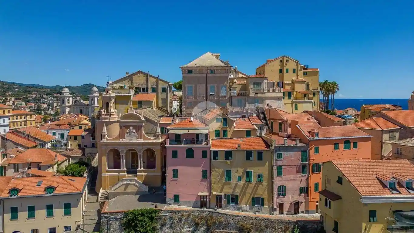 Appartamento in vendita a Imperia