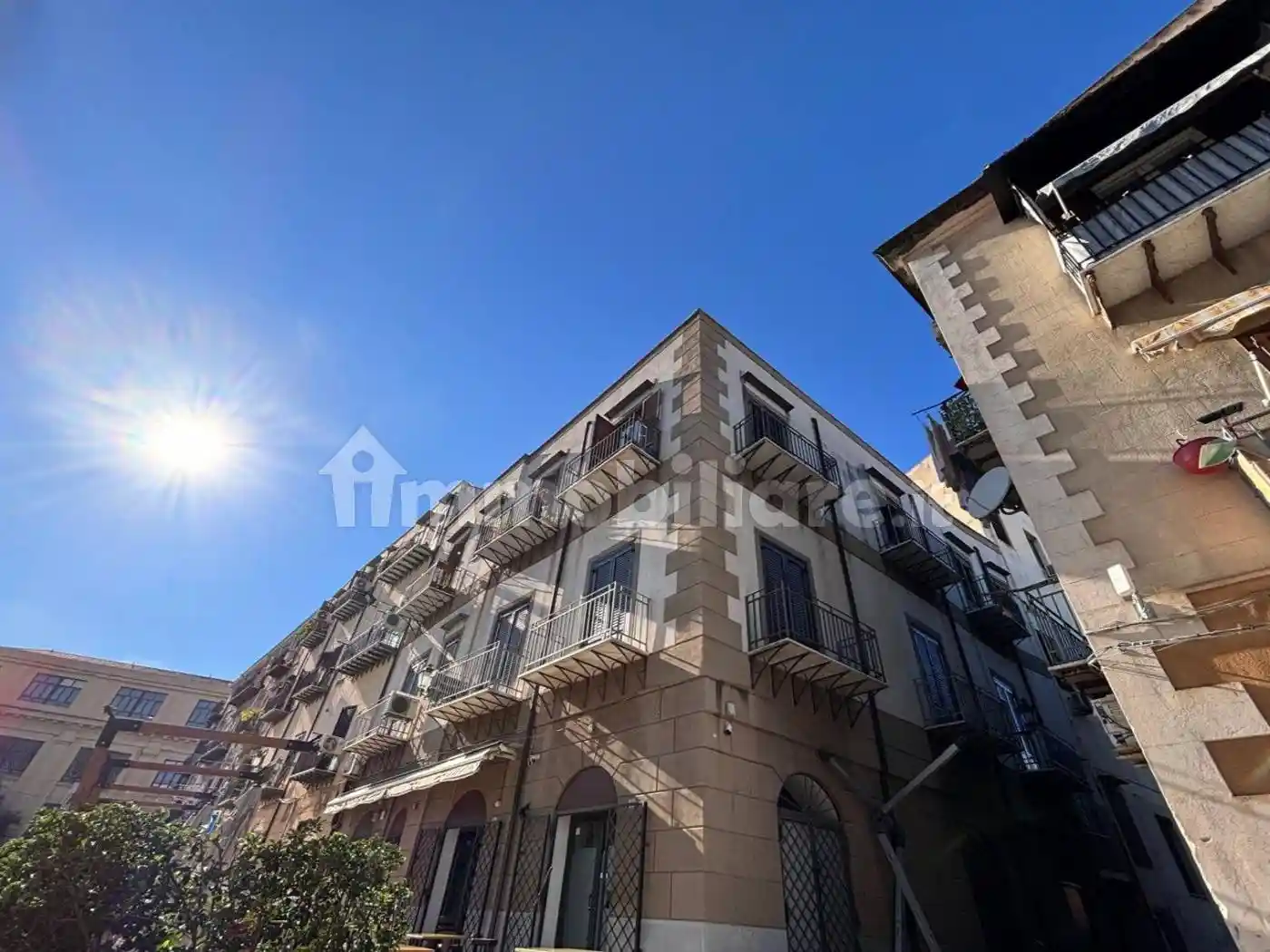 Appartamento in vendita a Palermo