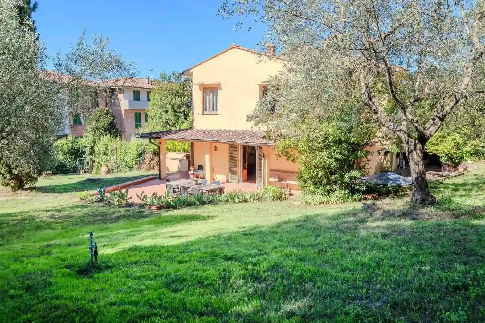 Villa - foto 3