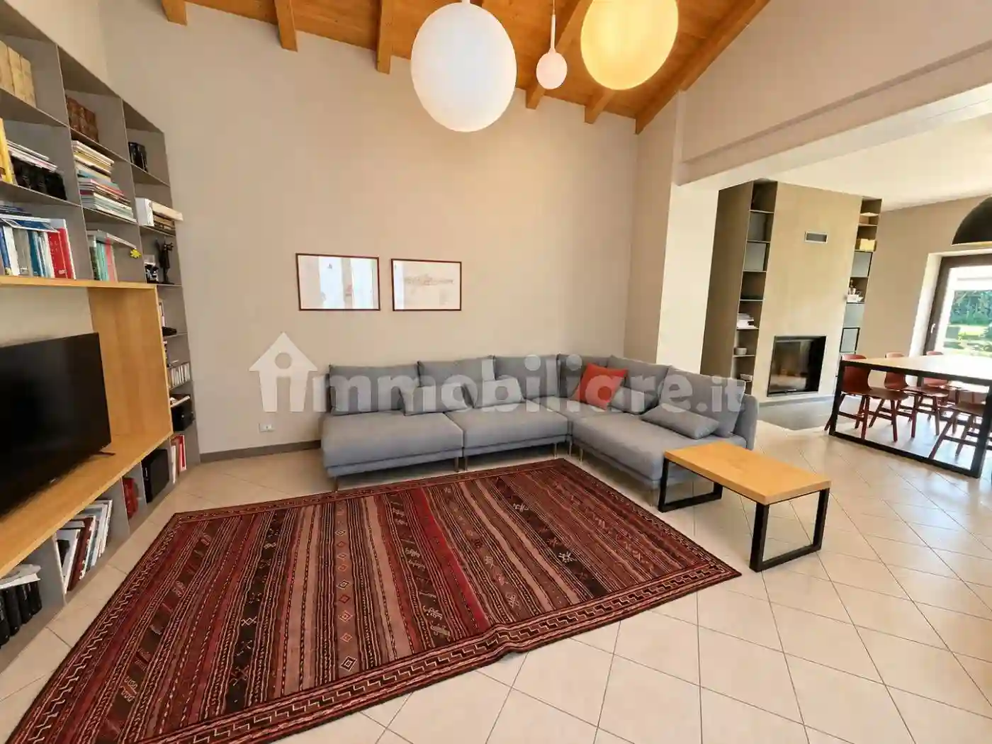 Villa - foto 2