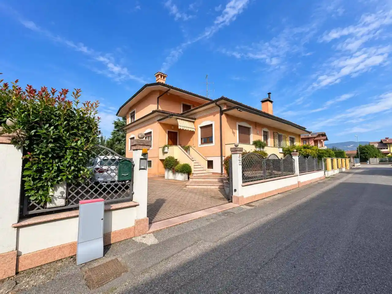 Villa in vendita a Mazzano
