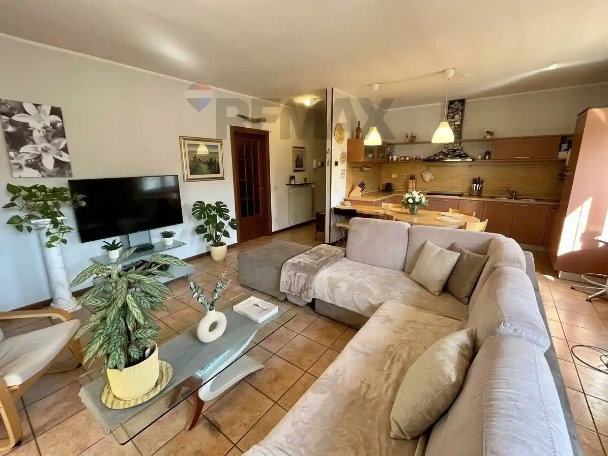 Appartamento in vendita a Endine Gaiano