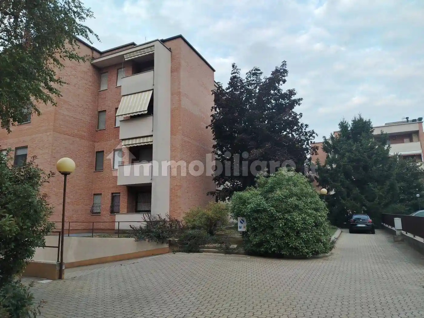 Palazzo - Edificio in vendita a Asti