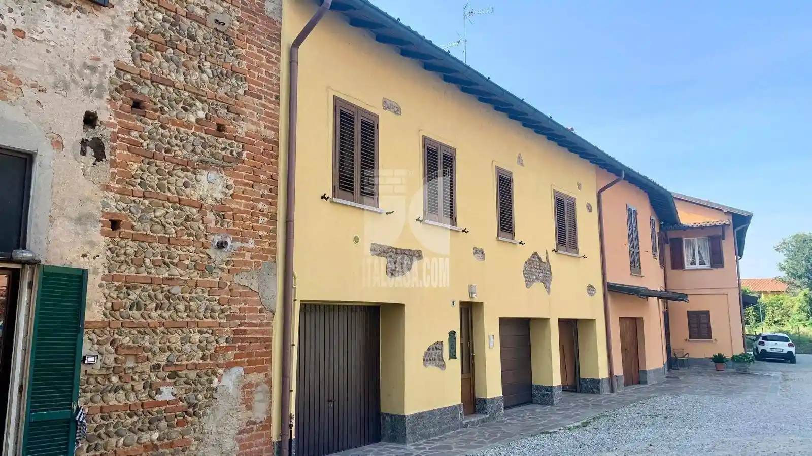 Appartamento in vendita a Arzago d'Adda