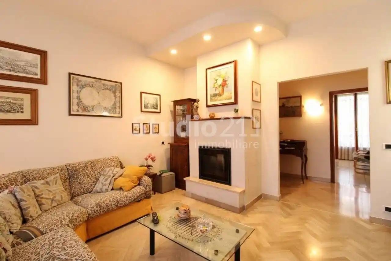 Villa in vendita a Reggello