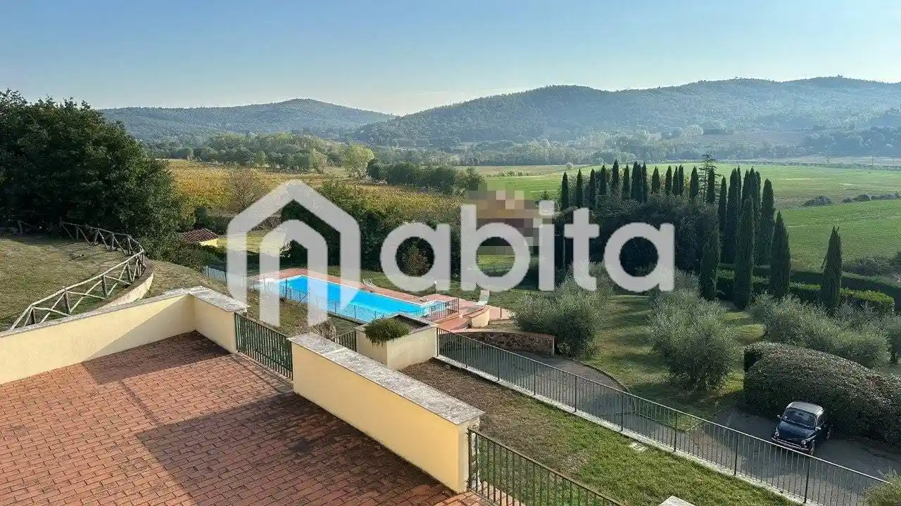 Appartamento in vendita a Bucine