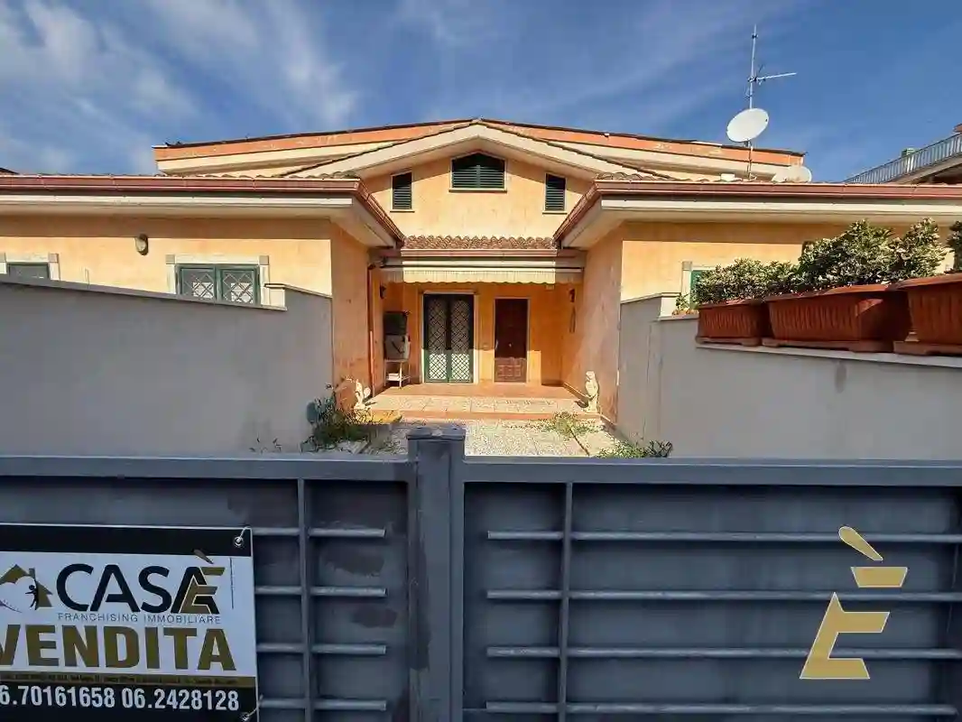 Villetta a schiera - foto 2