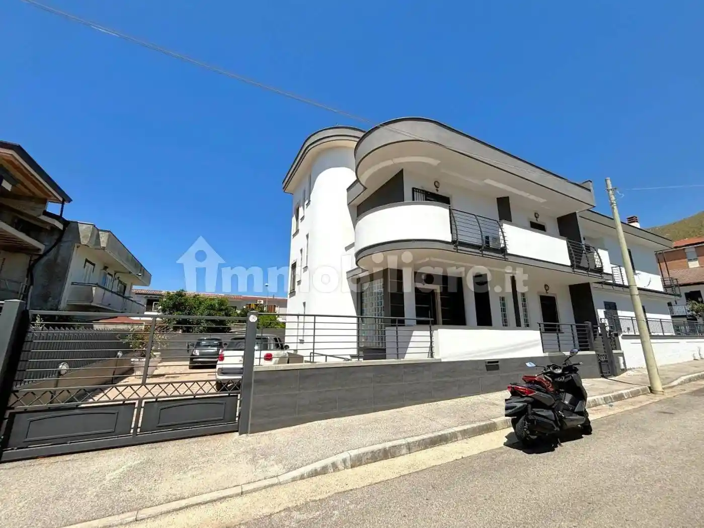 Villa in vendita a Mondragone