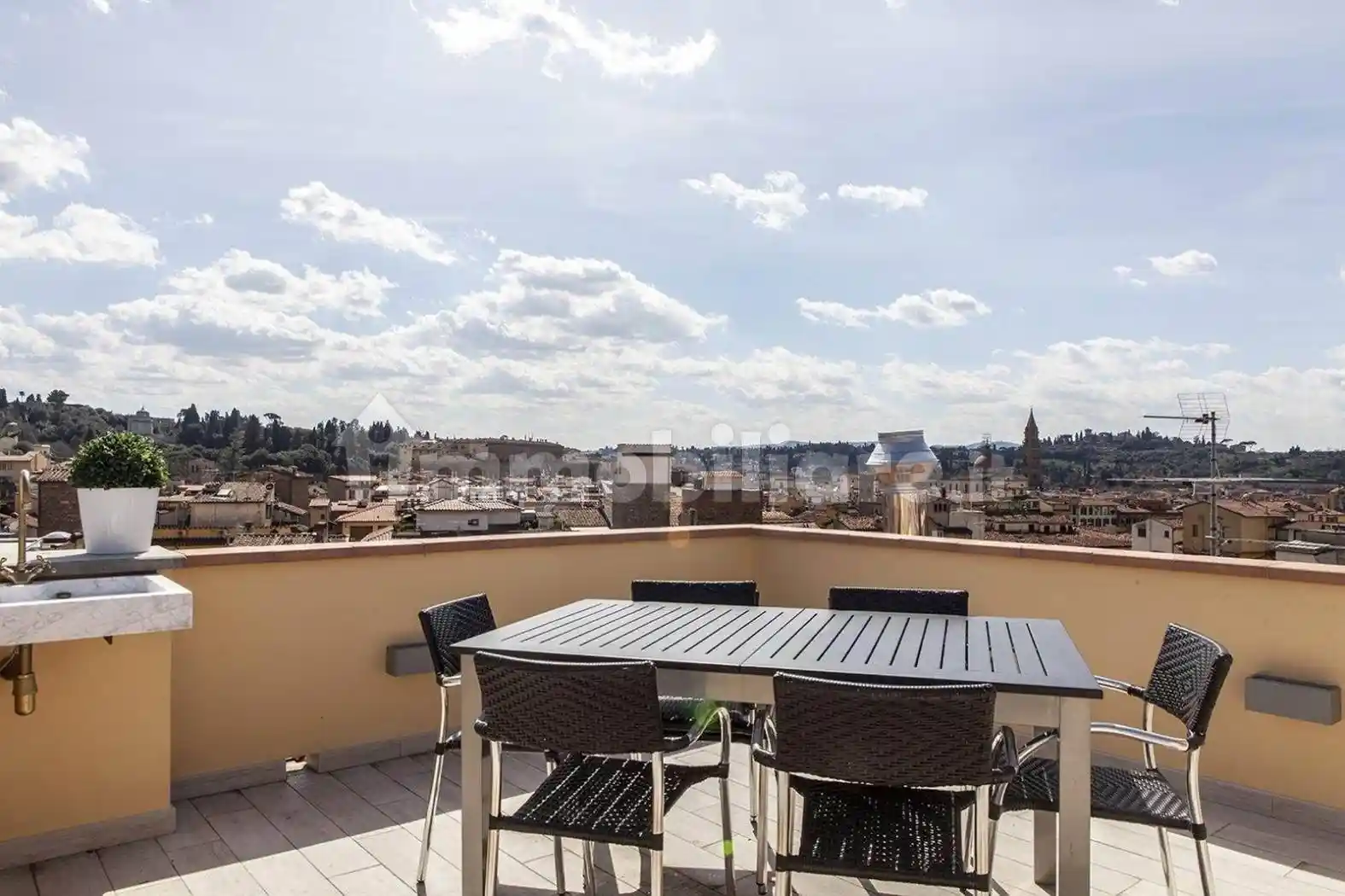 Appartamento in affitto a Firenze