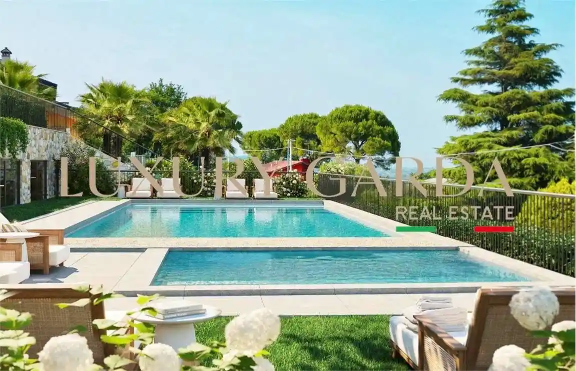 Villa in vendita a Lonato del Garda