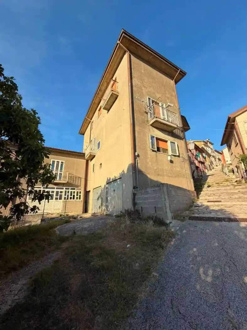 Appartamento in vendita a Manocalzati