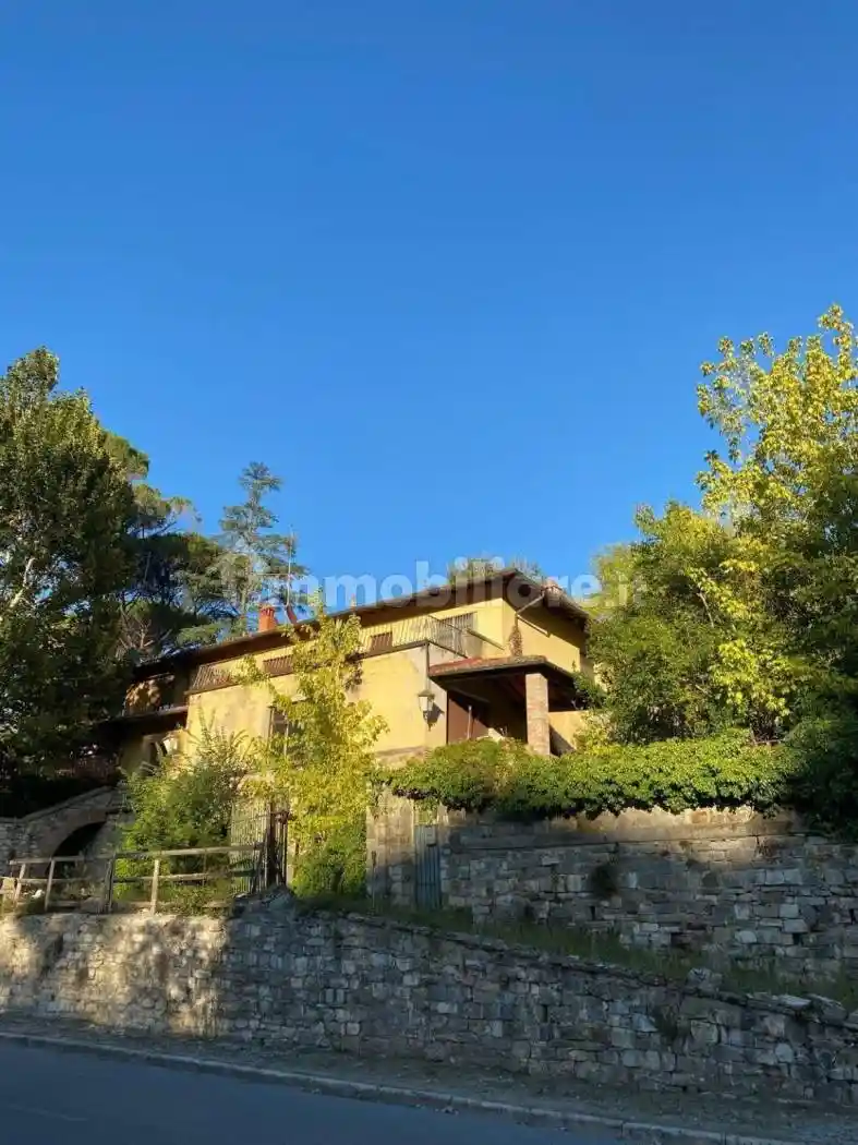 Villa in vendita a Firenze