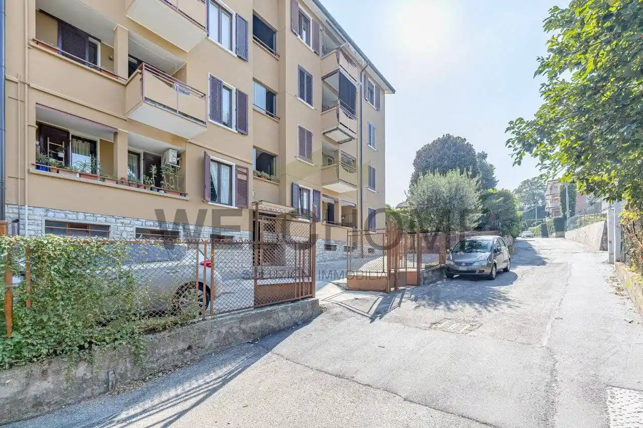 Appartamento in vendita a Como
