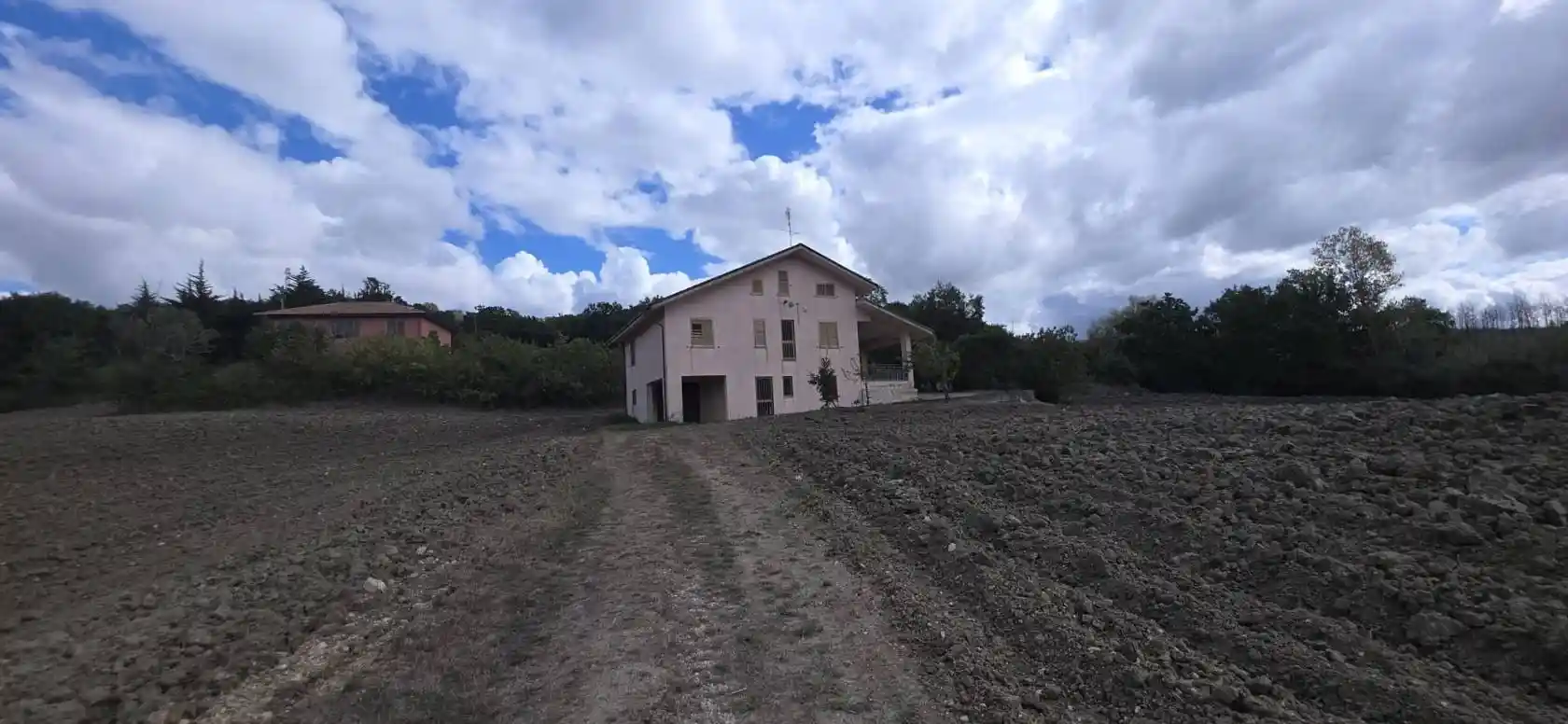 Rustico - Casale in vendita a Lioni
