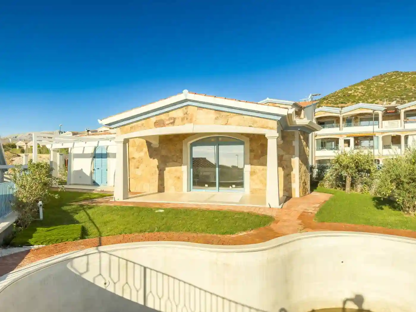 Villa - foto 4