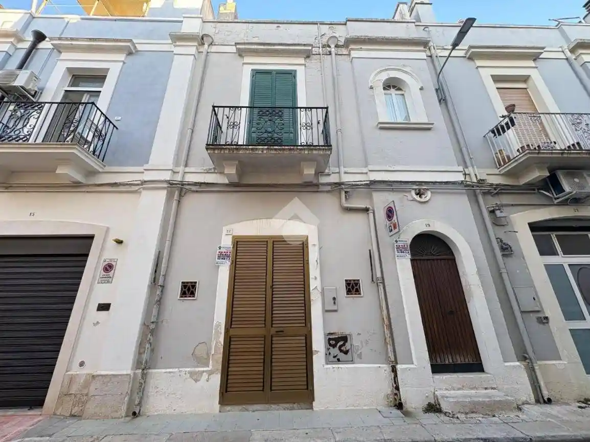 Casa indipendente in vendita a Gioia del Colle