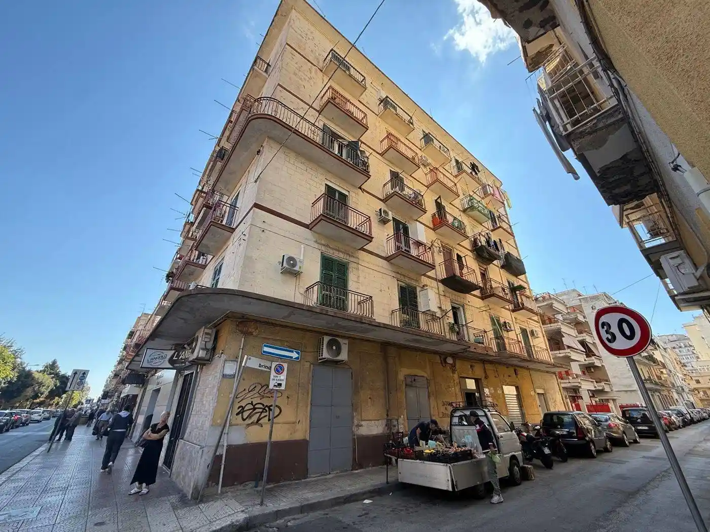 Appartamento in vendita a Taranto