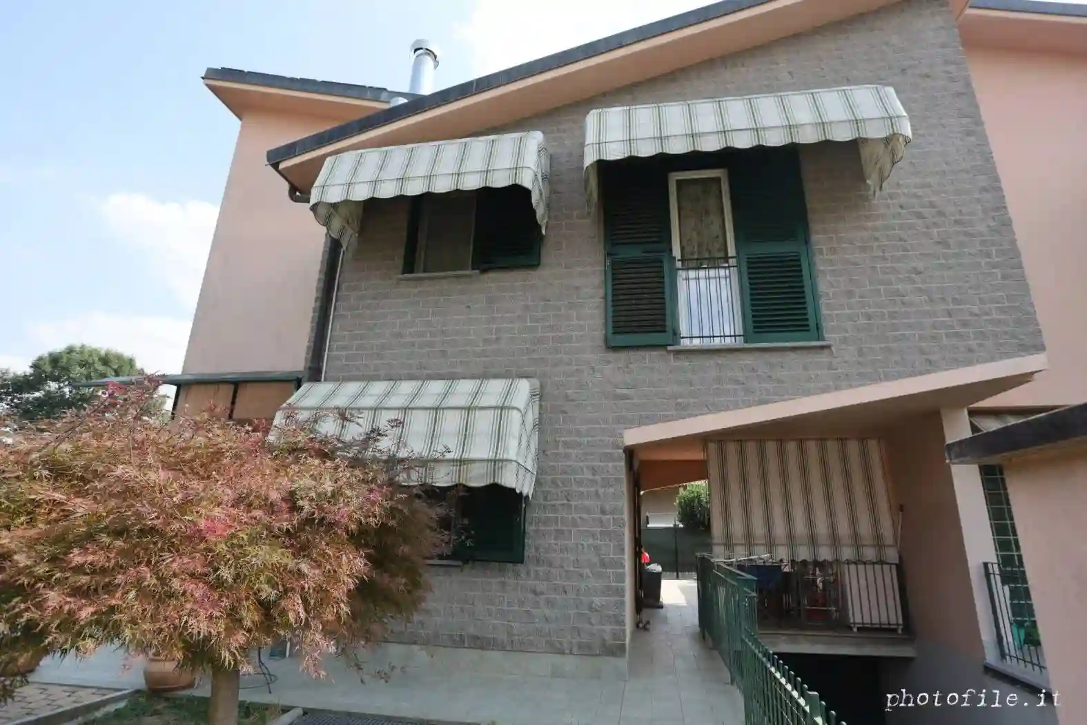 Villa - foto 2