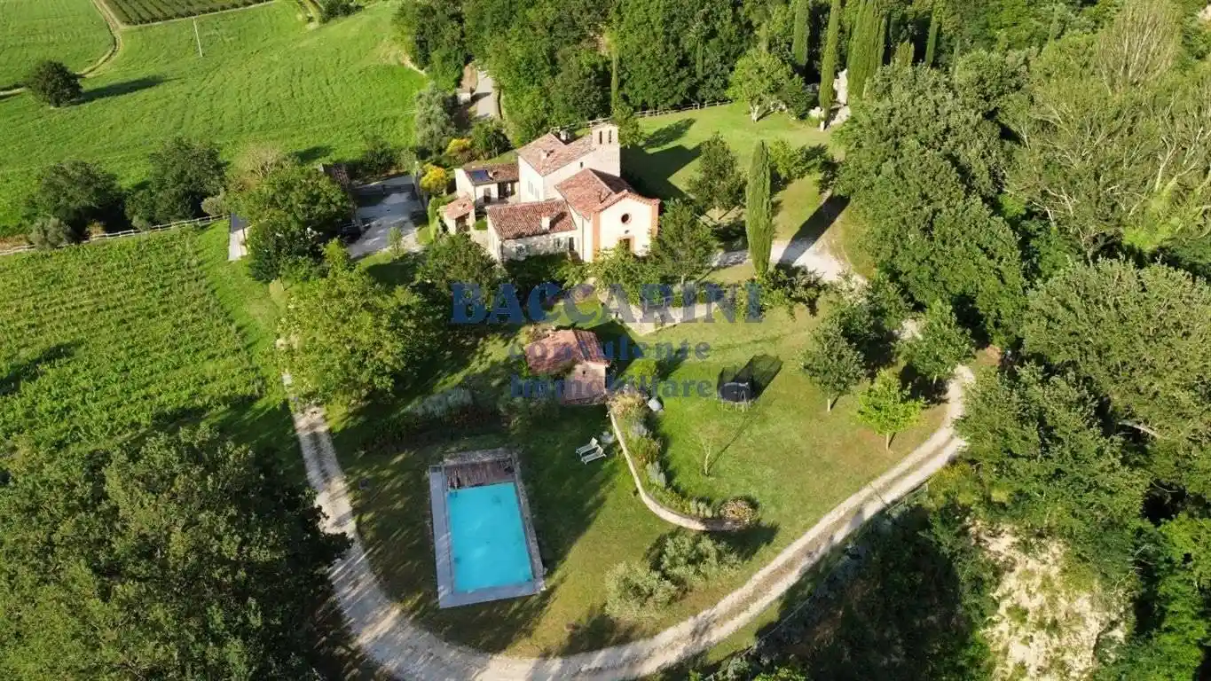 Casa indipendente in vendita a Brisighella
