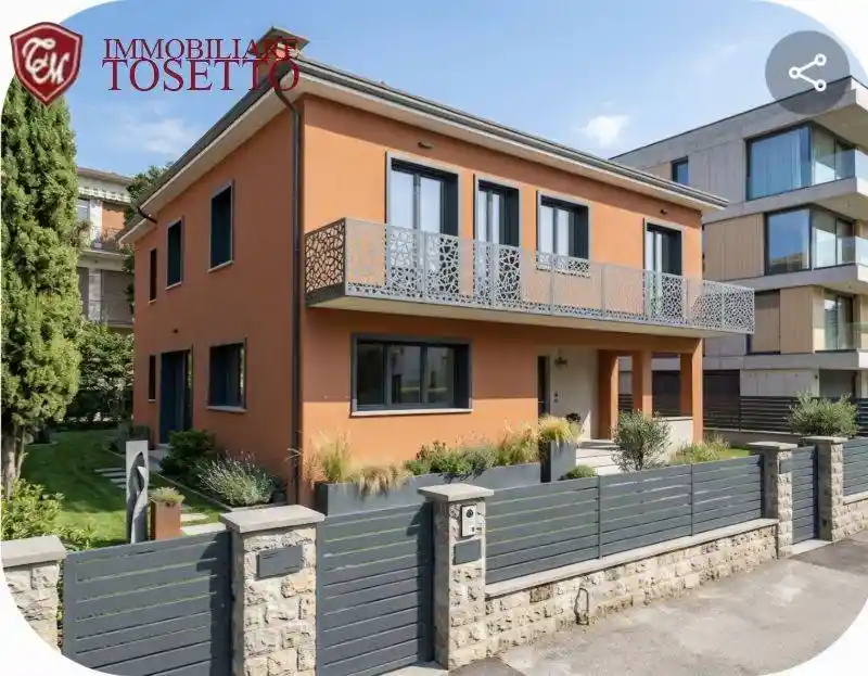 Villa in vendita a Vicenza