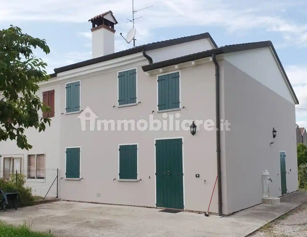 Villa in vendita a Nogara