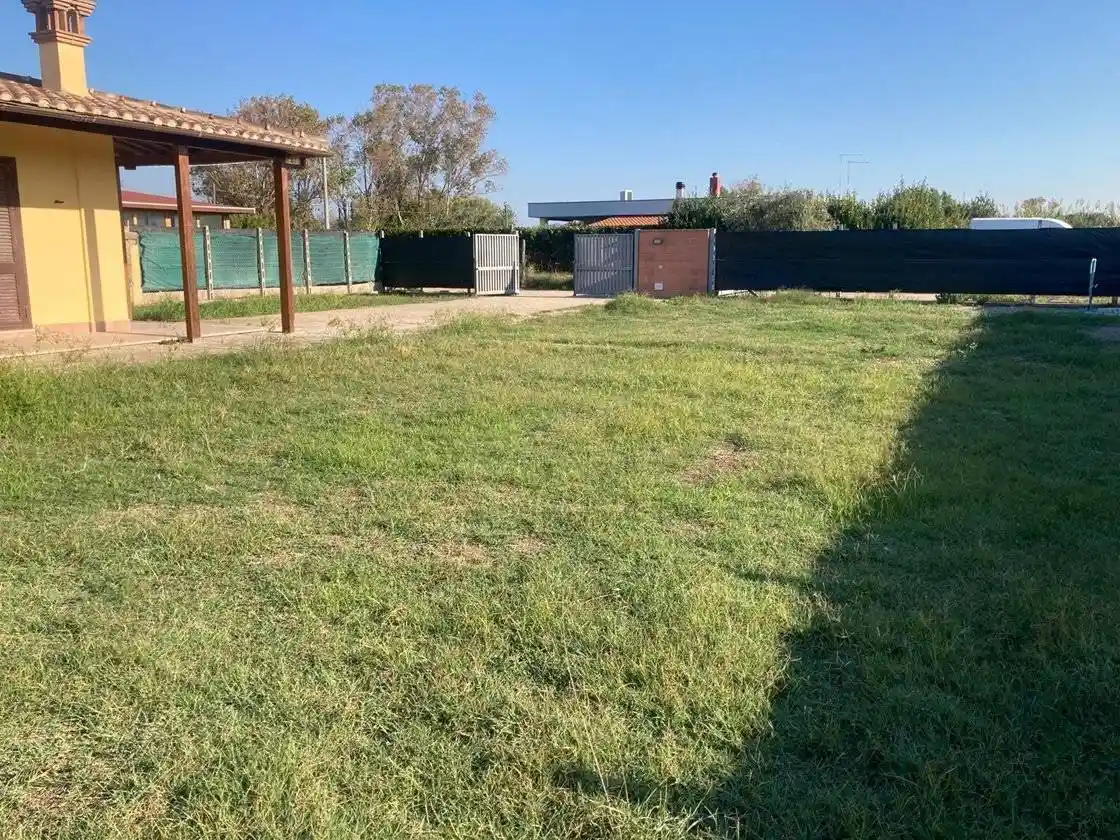 Villa in vendita a Ladispoli
