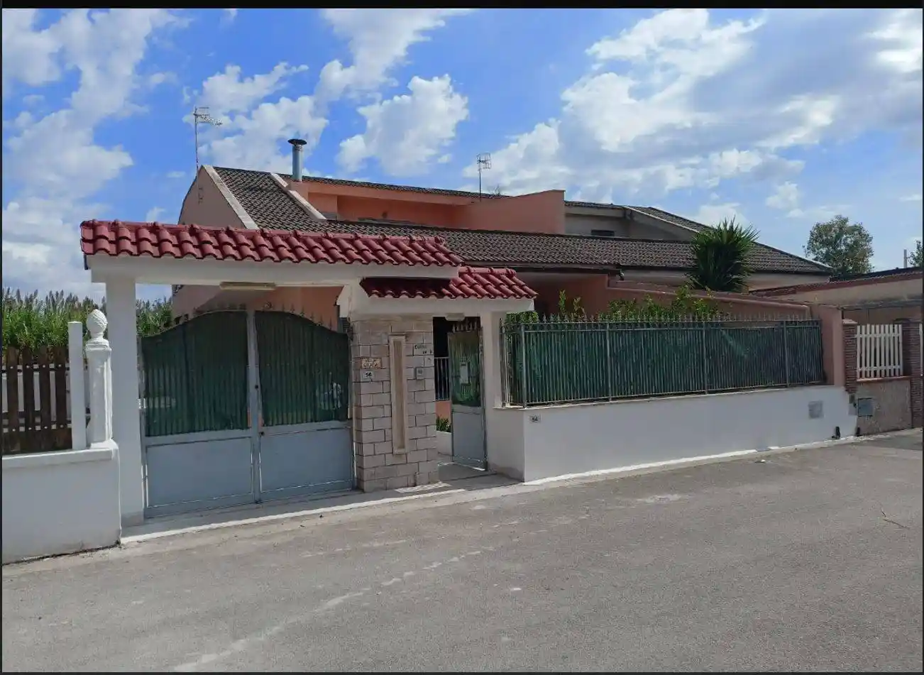 Villa in vendita a Castel Volturno