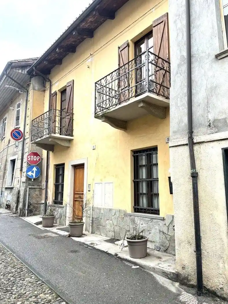 Casa indipendente in vendita a Avigliana