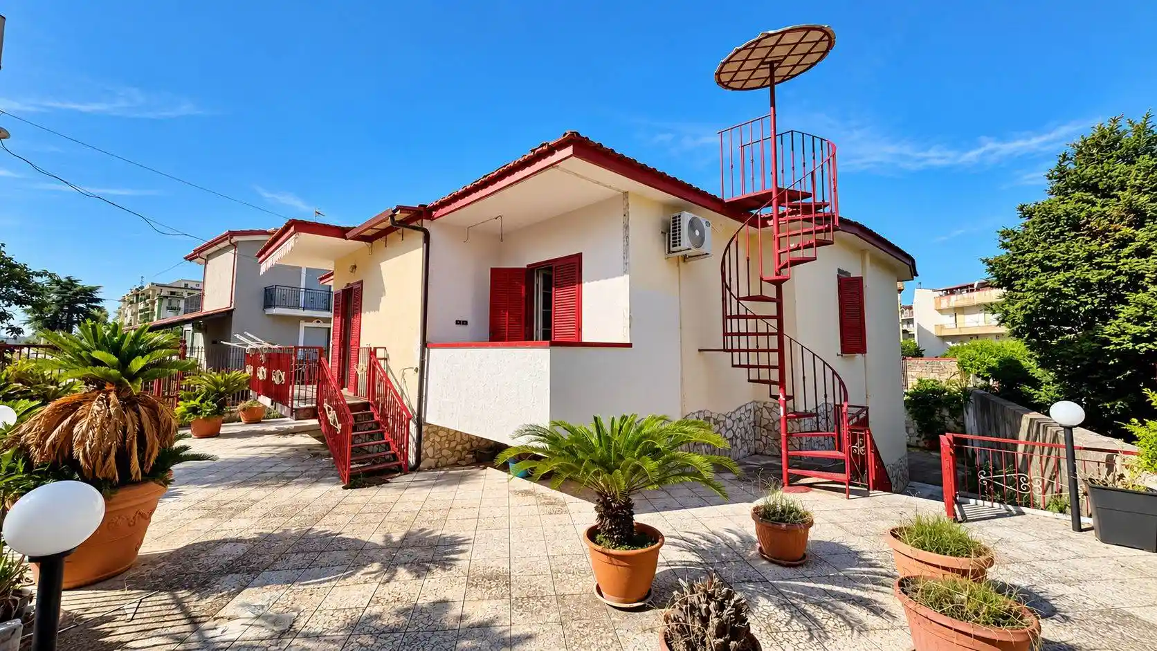Villa in vendita a Pomigliano d'Arco