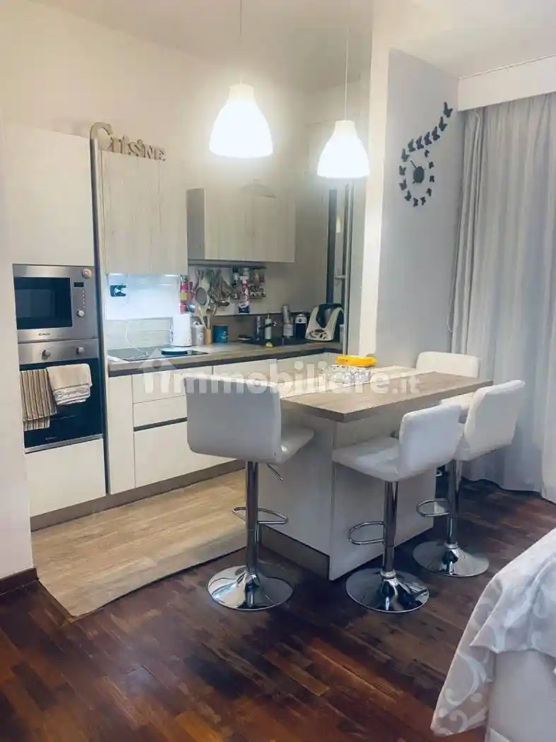Appartamento in affitto a Napoli