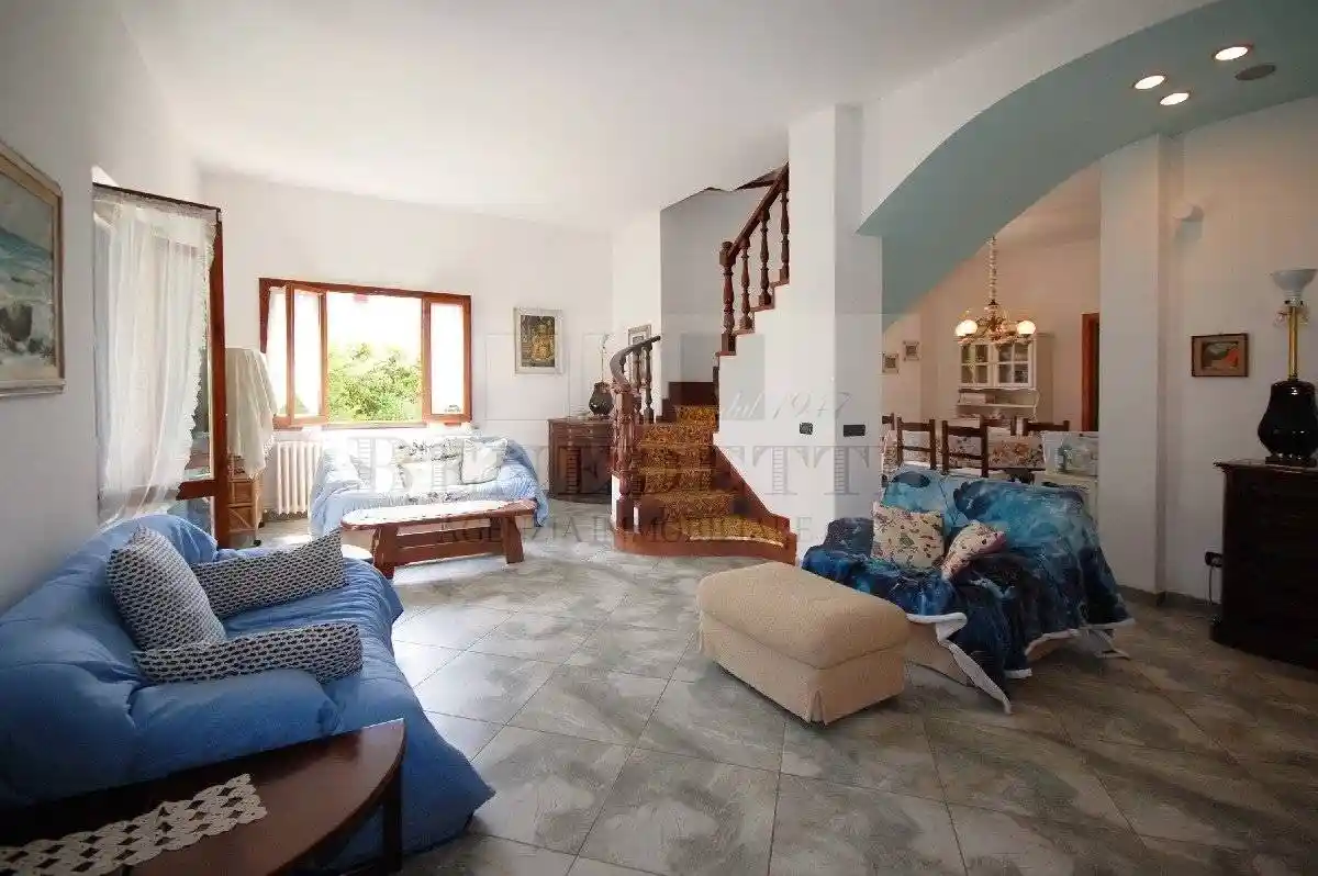 Villa in vendita a Pietrasanta