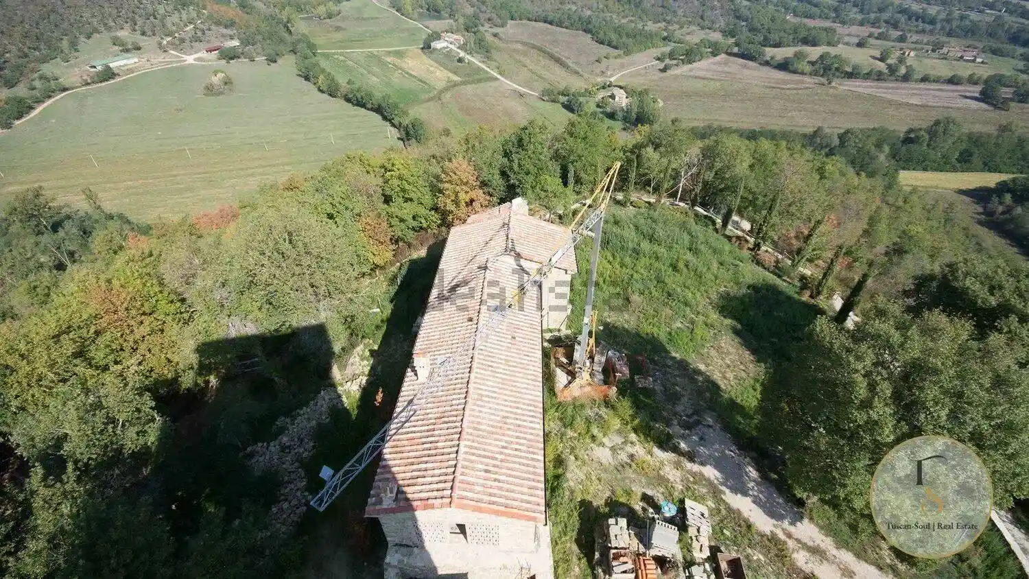Palazzo - Edificio in vendita a Passignano sul Trasimeno
