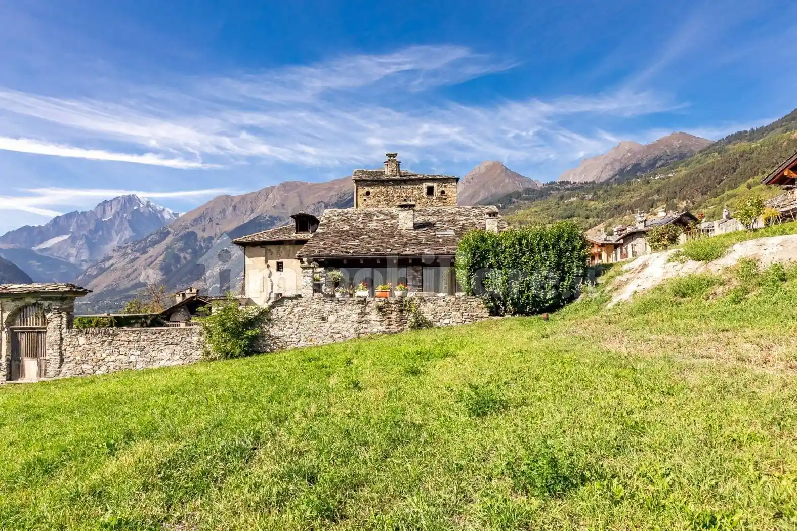 Appartamento in vendita a La Salle