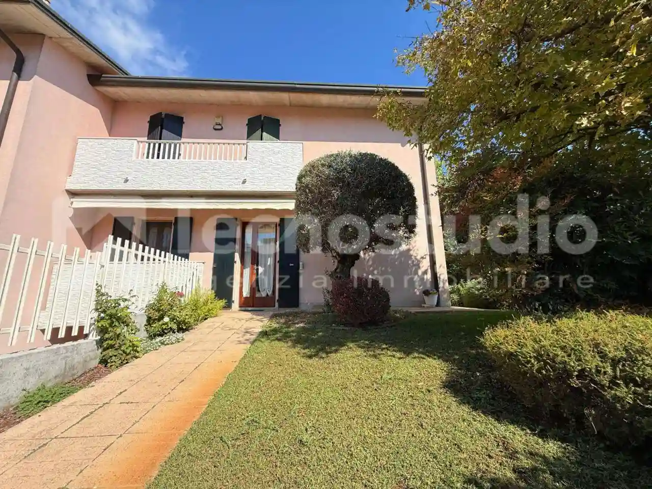 Villetta a schiera - foto 2
