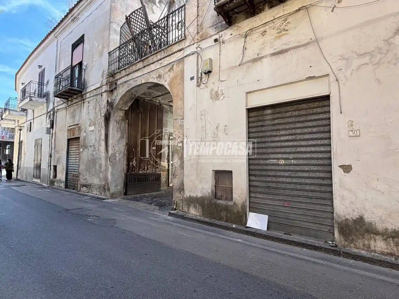 Palazzo - Edificio in vendita a Lusciano