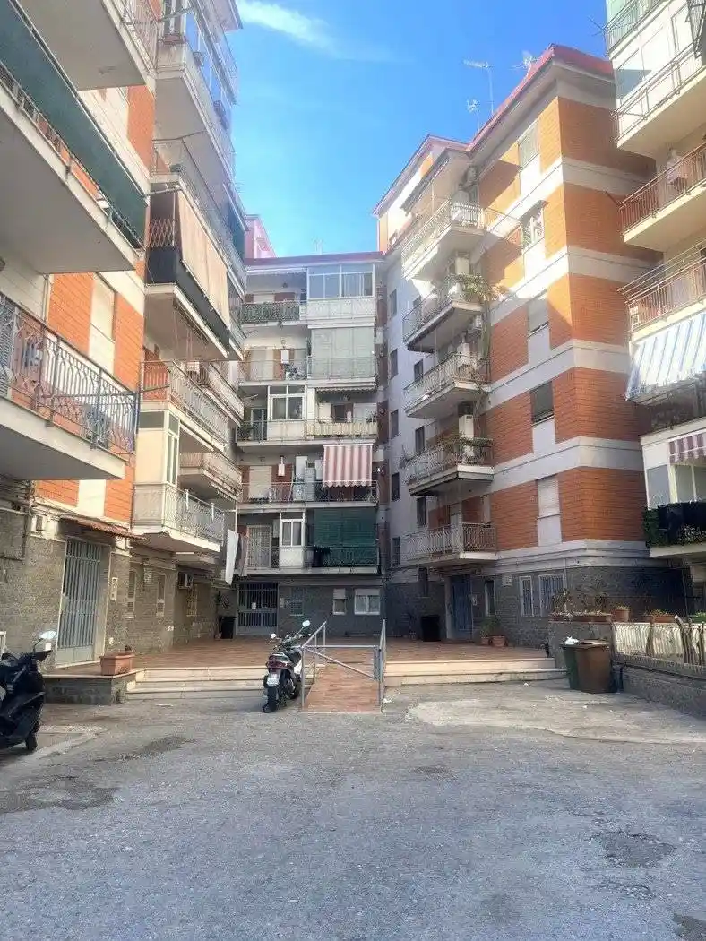 Appartamento in vendita a Casoria