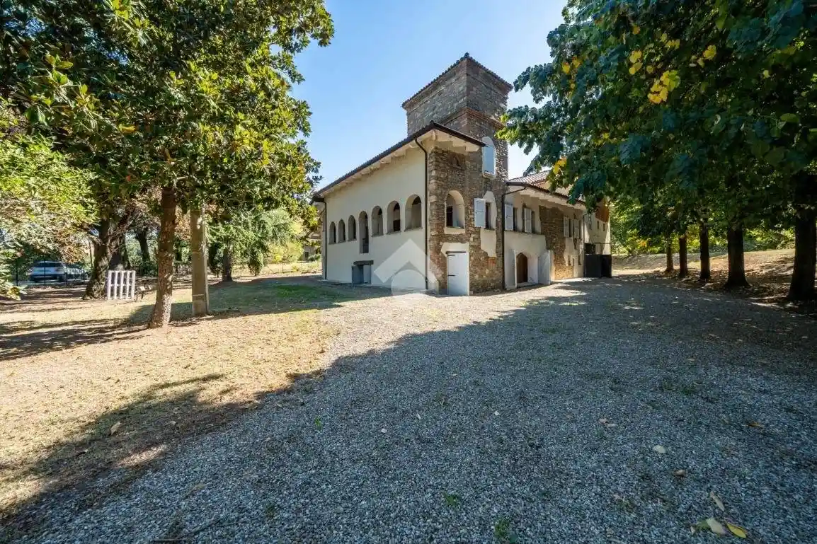 Villa in vendita a Sassuolo