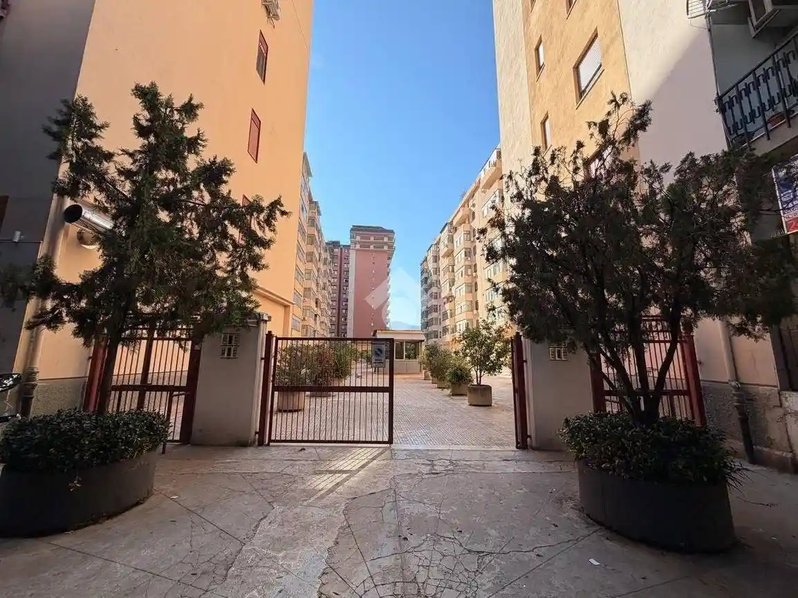 Appartamento in vendita a Palermo