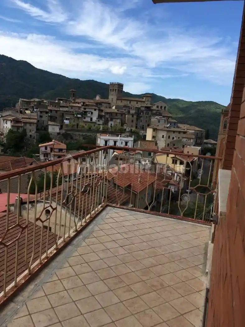 Appartamento in vendita a Roviano