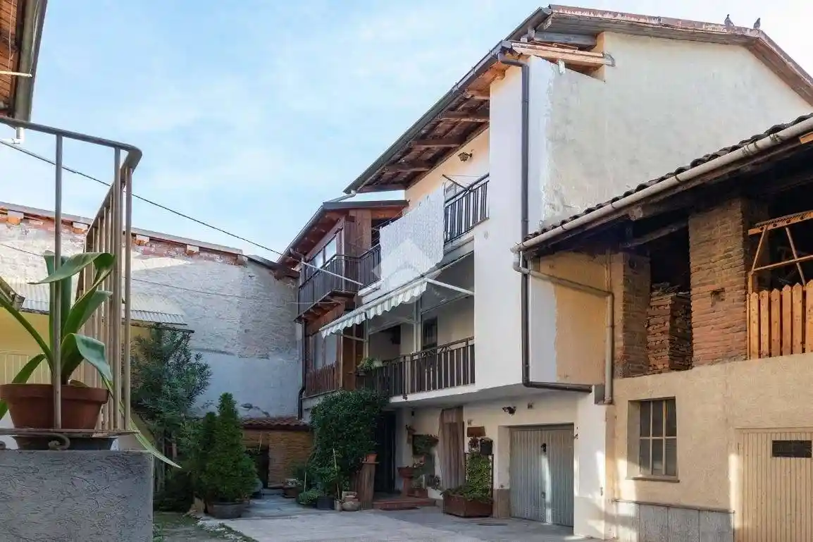 Casa indipendente in vendita a Mathi