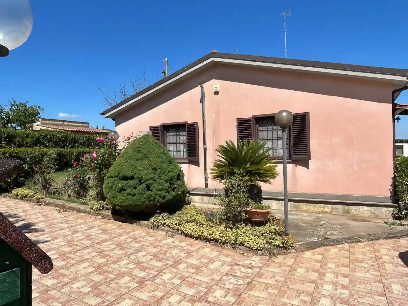 Villa - foto 2