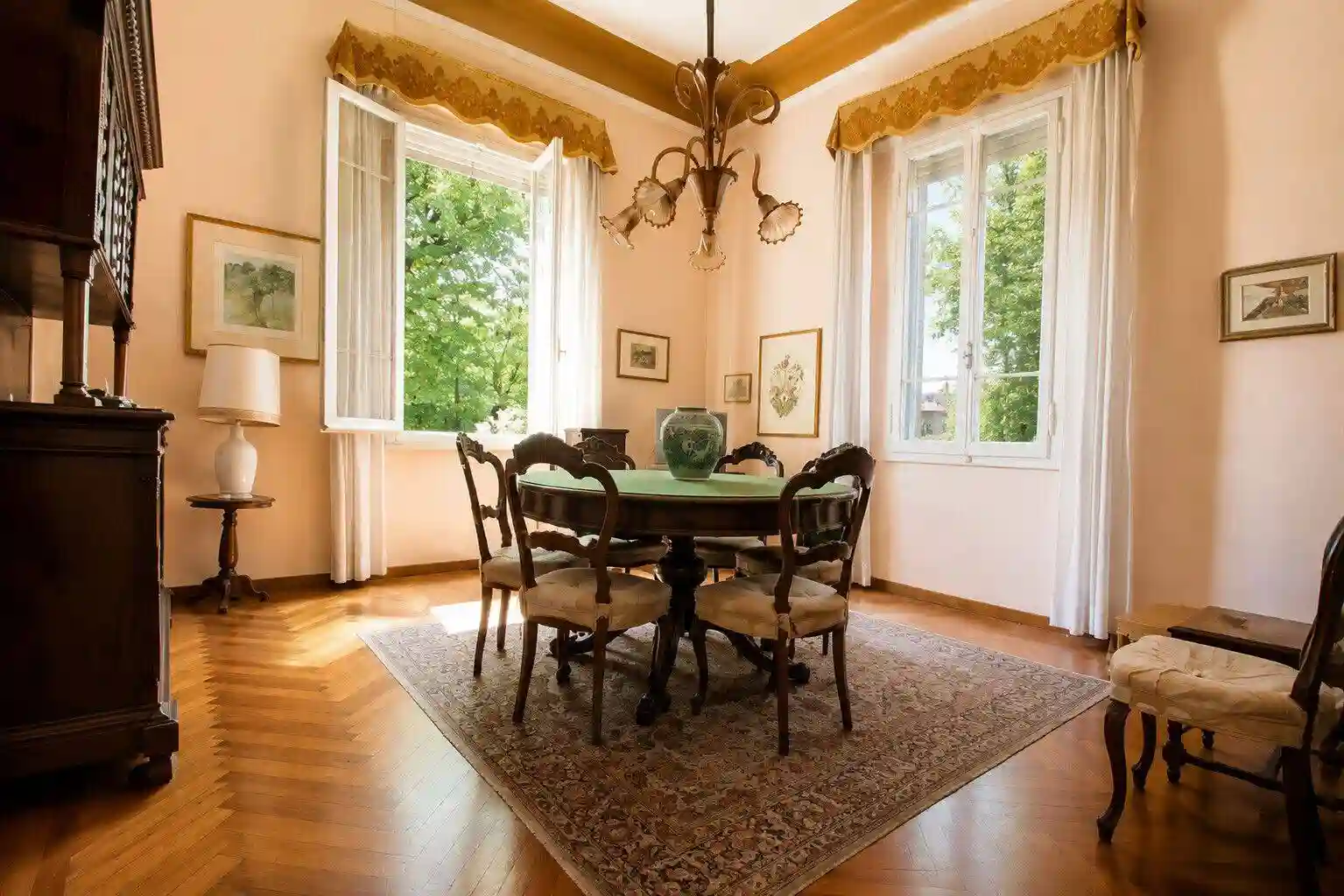 Villa - foto 2