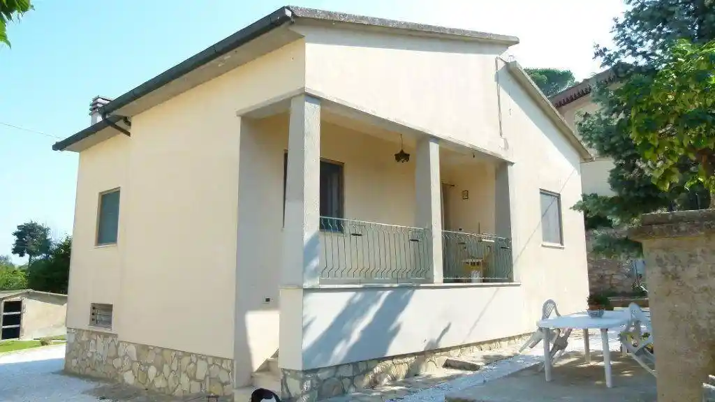 Villa in vendita a Crespina e Lorenzana
