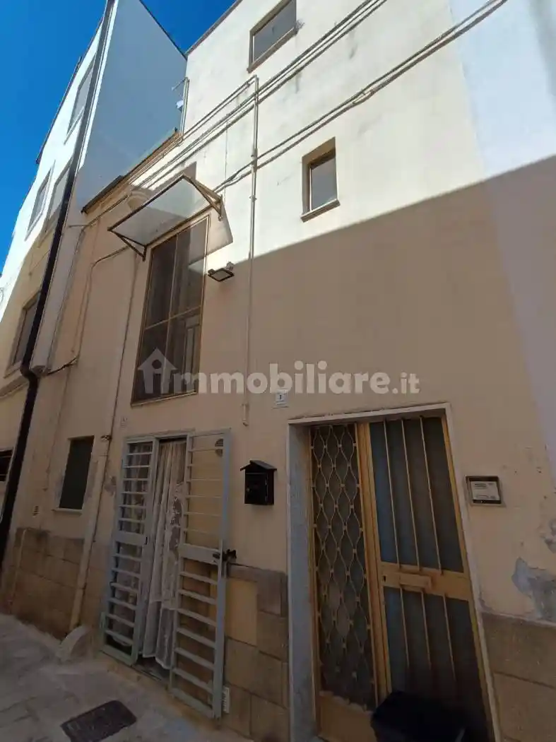 Casa indipendente in vendita a Acquaviva delle Fonti