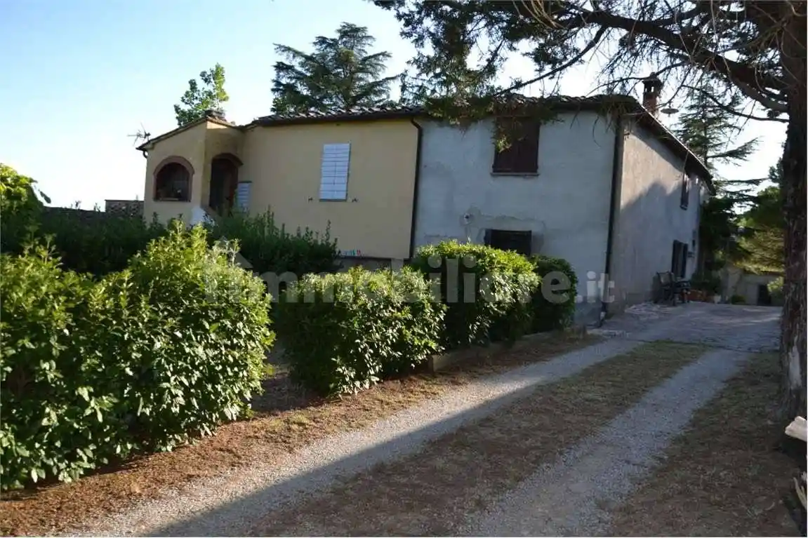 Rustico - Casale in vendita a Sinalunga