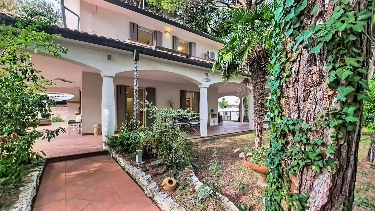 Villa - foto 3